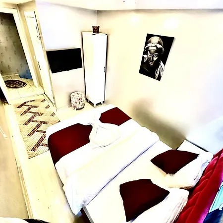Taksim Luxury Capital 2*