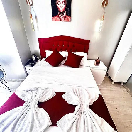 Taksim The Capital Center 2*