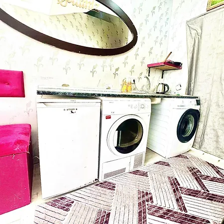 Taksim Luxury Capital Szálloda 2*