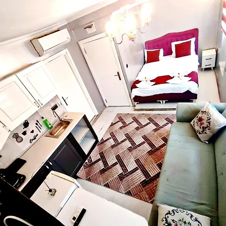 Szálloda Taksim Luxury Capital 2*