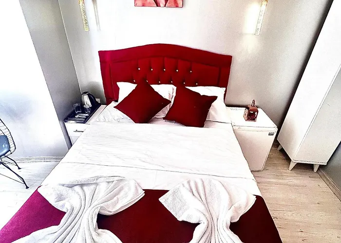 Taksim Luxury Capital 2*