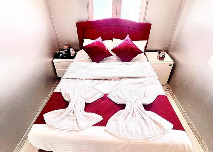 Hotel Taksim Luxury Capital 2*