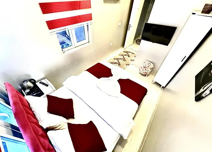 Taksim Luxury Capital 2*